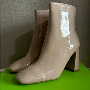 NIB Sam Edelman Codie Ankle Booties - Chai Latte